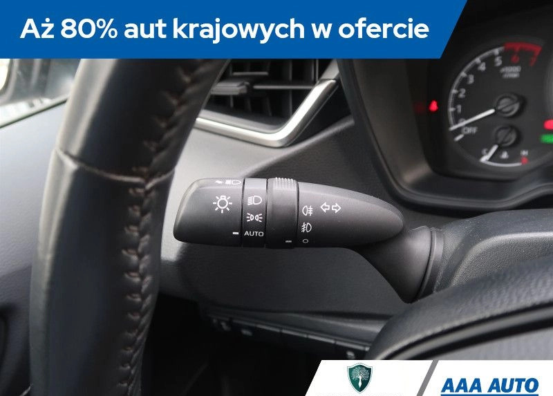 Toyota Corolla cena 76000 przebieg: 89356, rok produkcji 2019 z Mieroszów małe 301